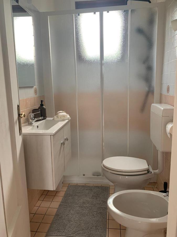 Casa Biancoliva Apartment Toscolano Maderno Luaran gambar