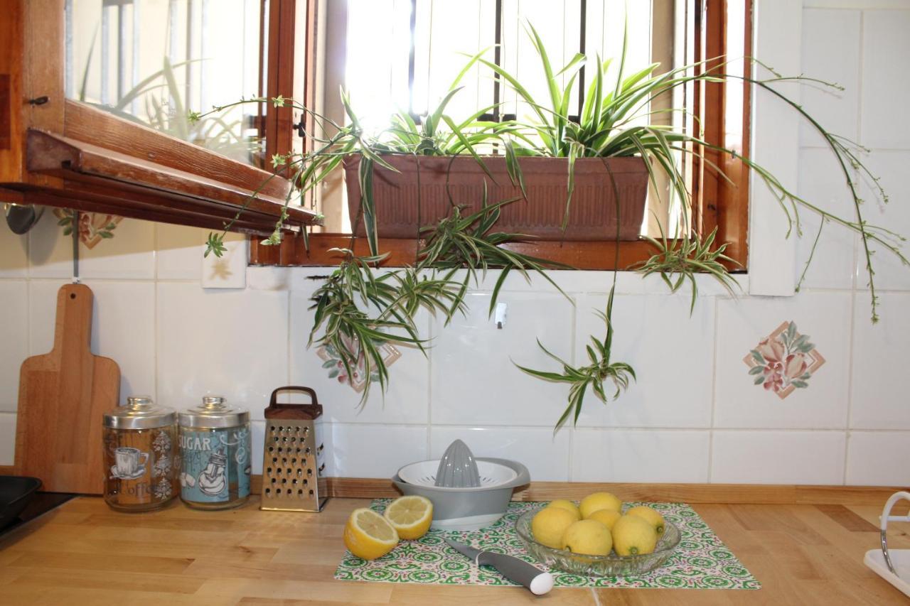 Casa Biancoliva Apartment Toscolano Maderno Luaran gambar